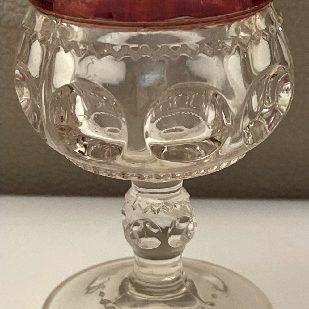 Vintage King’s Crown Red Thumbprint Set of 6 Red Goblets - Picture 8 of 8